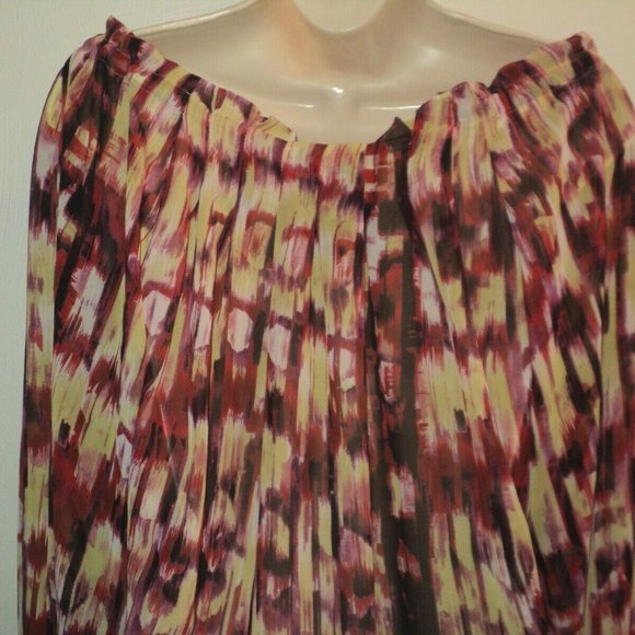 NEW Due Per Due Blouse M (Runs Bigger) Sheer - Picture 5 of 7